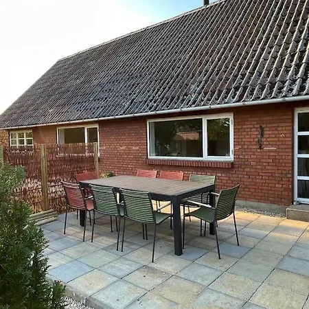 Anno 1871 - Cozy Farmhouse With 4 Bedrooms And Jacuzzi *